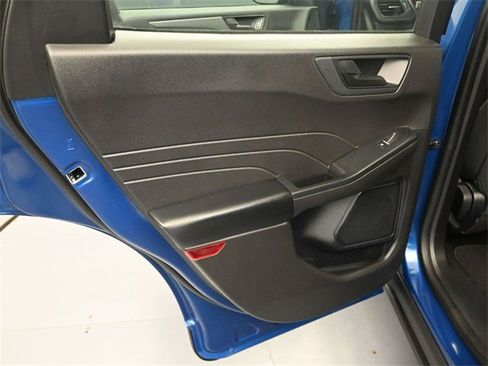 Used 2023 Ford Escape AWD image 27