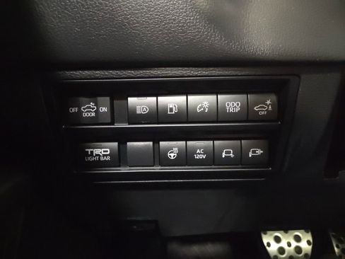 Used 2023 Toyota Tundra TRD Pro w/ TRD Pro Tow Package image 24