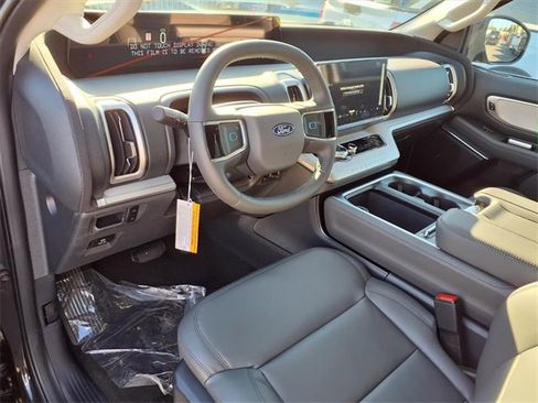 New 2026 Ford Expedition Max Active image 10