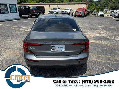 Used 2019 Volvo S60 T6 Momentum w/ Premium Package AWD/4WD image 7
