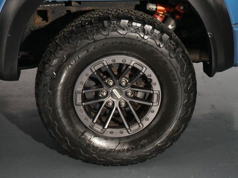 Used 2020 Ford F150 Raptor w/ Equipment Group 802A Luxury AWD/4WD image 28