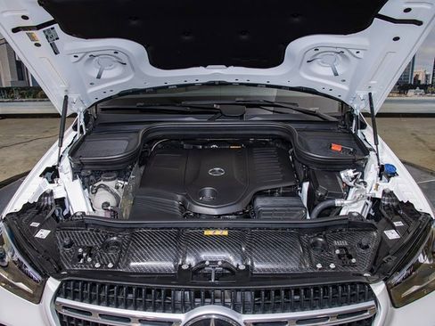 Certified 2025 Mercedes-Benz GLE 450 4MATIC image 5