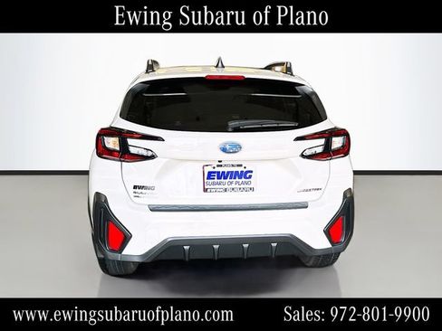 Used 2024 Subaru Crosstrek 2.0i Premium AWD/4WD image 5