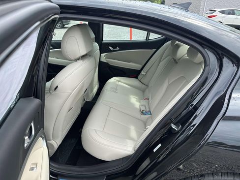 New 2026 Genesis G70 2.5T image 11