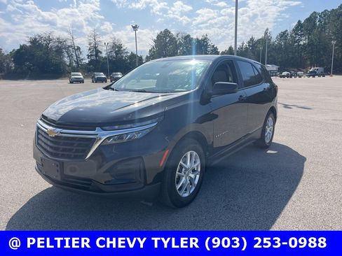 Used 2024 Chevrolet Equinox LS image 1