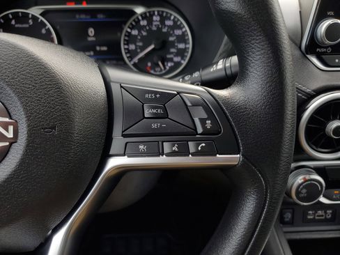 Used 2025 Nissan Sentra SV image 20