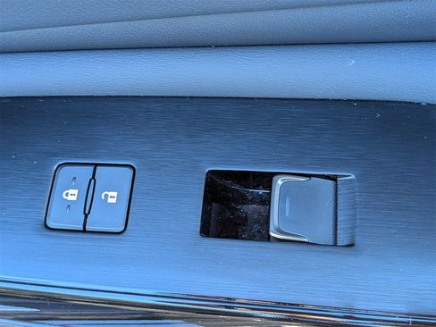 Used 2022 Lexus ES 350 w/ Premium Package image 36