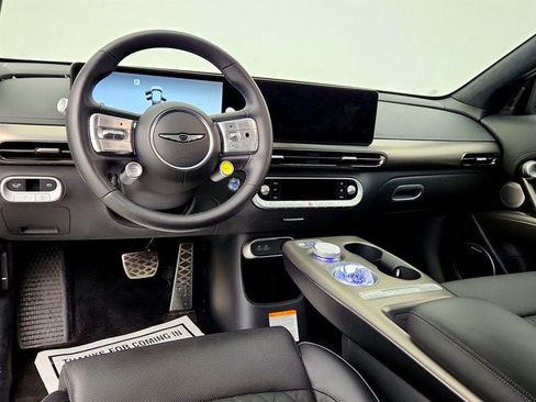 Used 2023 Genesis GV60 Performance AWD/4WD image 13