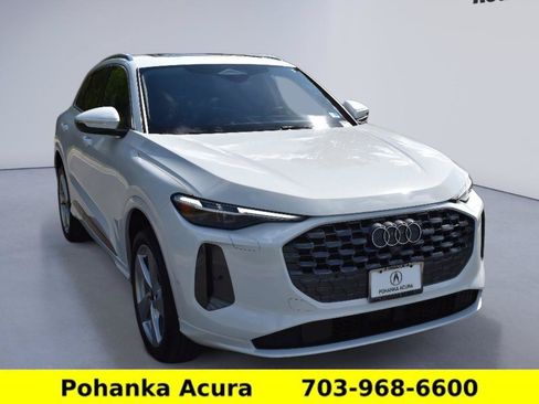 Used 2025 Audi Q5 Premium Plus AWD/4WD image 1