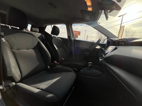 Used 2023 Nissan Kicks S image 19