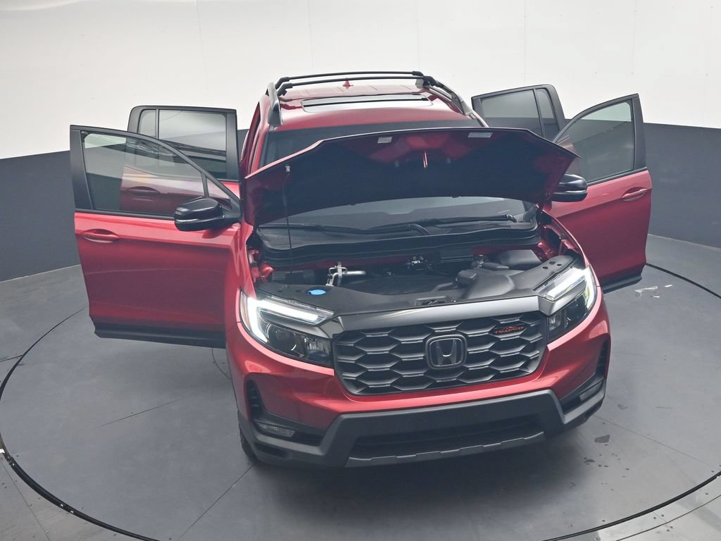 Certified 2024 Honda Ridgeline TrailSport image 37