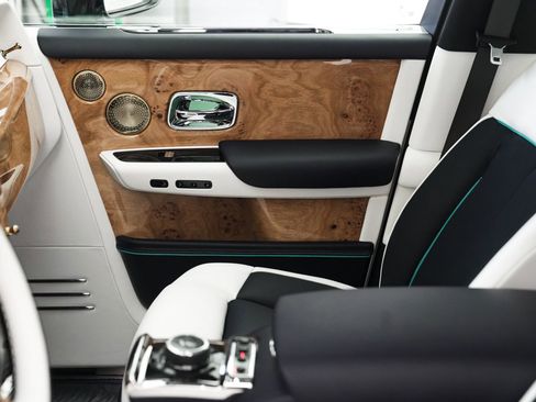 New 2026 Rolls-Royce Phantom Sedan image 20
