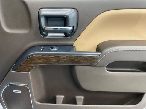 Used 2018 GMC Sierra 2500 Denali w/ Duramax Plus Package image 24