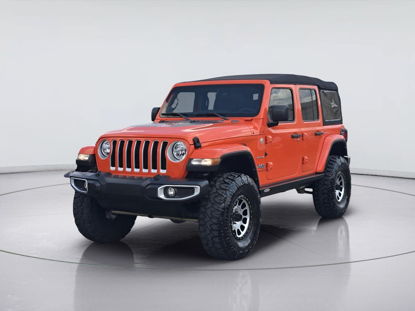 Used 2023 Jeep Wrangler Unlimited Sahara AWD/4WD image 1