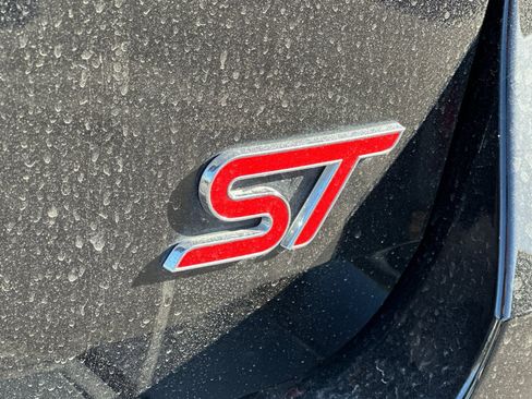 Used 2021 Ford Explorer ST w/ Equipment Group 401A AWD/4WD image 23