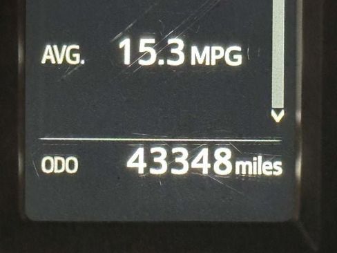Used 2017 Toyota RAV4 LE AWD/4WD image 38