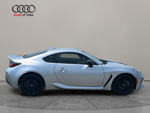 Used 2024 Toyota GR86 Premium RWD image 8