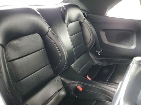 Used 2025 Ford Mustang GT Premium image 43