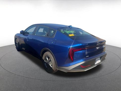Used 2026 Kia K4 FWD image 6