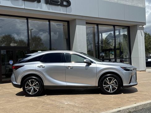 Certified 2025 Lexus RX 350 Premium w/ Accessory Package (Z1) FWD image 9