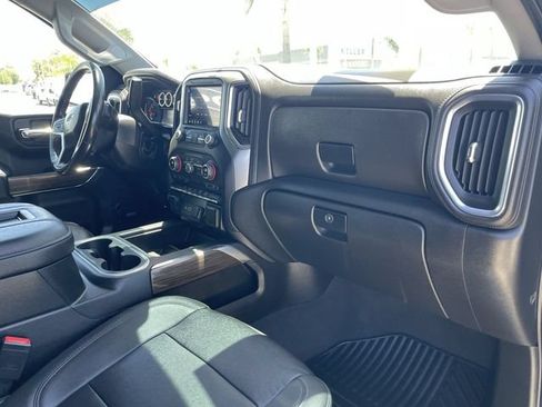 Used 2022 Chevrolet Silverado 1500 RST w/ LPO, Blackout Package AWD/4WD image 28