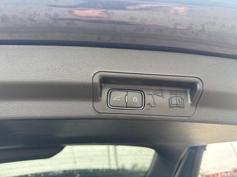 Certified 2023 Ford Explorer XLT w/ Equipment Group 202A image 13