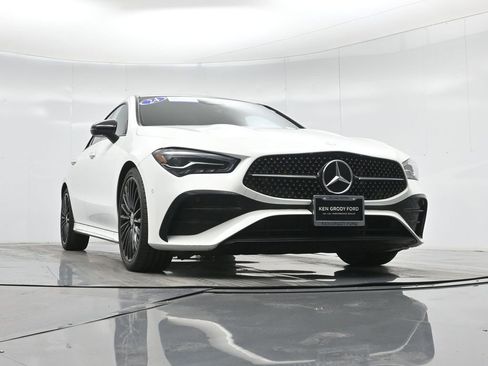 Used 2024 Mercedes-Benz CLA 250 image 46