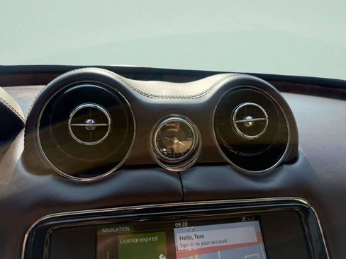 Used 2016 Jaguar XJ L Portfolio image 26