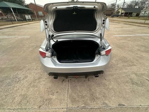 Used 2014 Subaru BRZ Limited w/ Popular Package #2B image 14