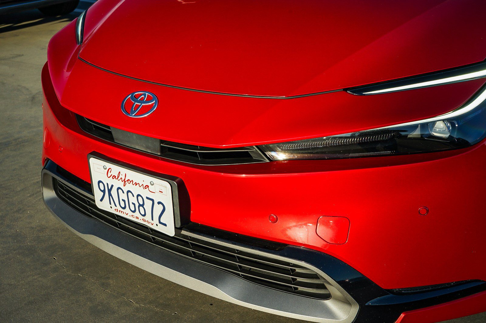 Certified 2024 Toyota Prius XLE AWD/4WD image 11