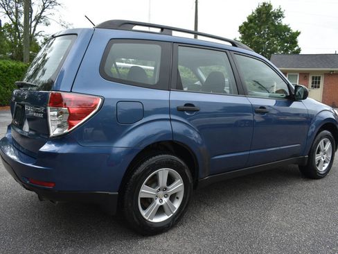 Used 2011 Subaru Forester 2.5X w/ Alloy Wheel Value Pkg AWD/4WD image 3