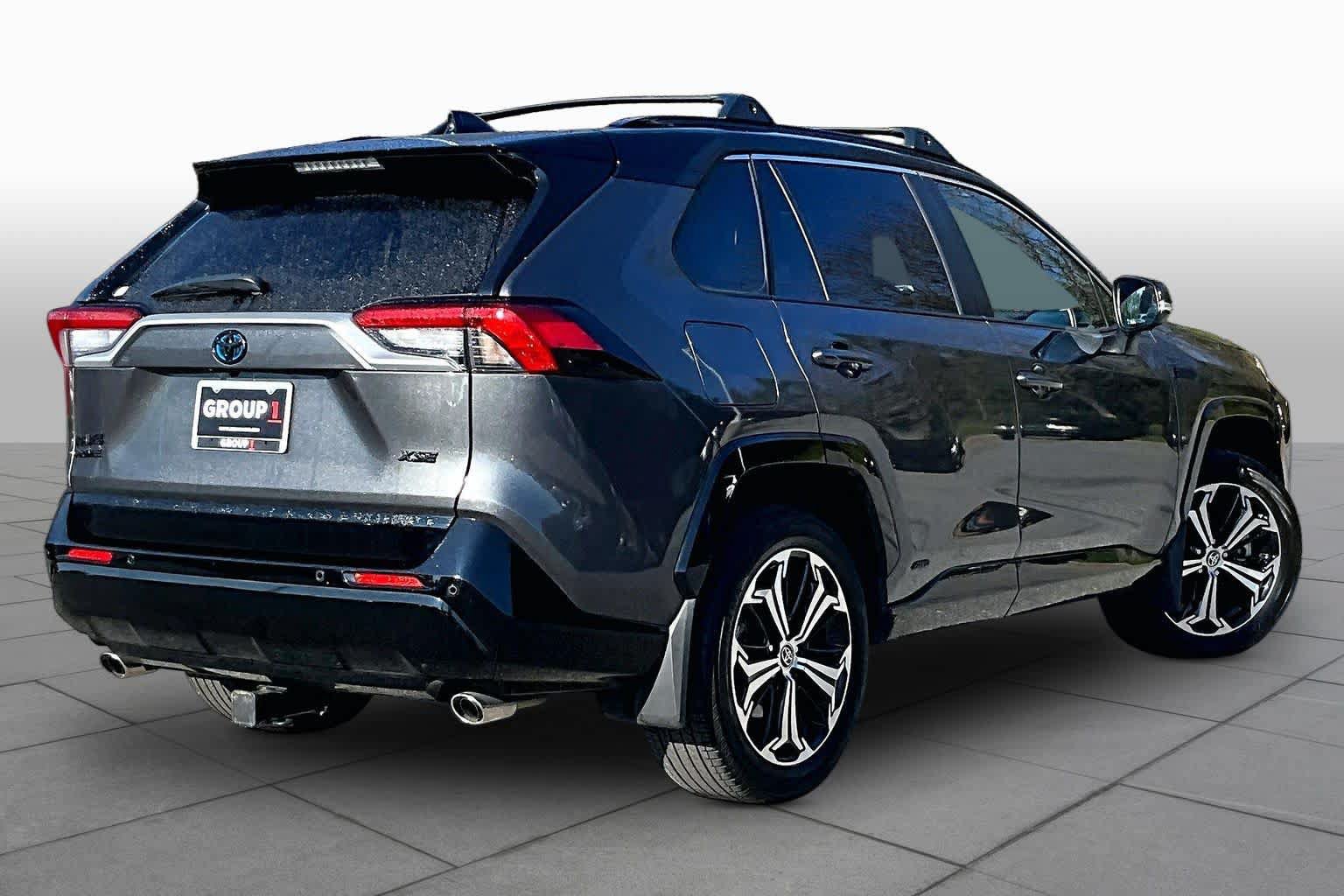 Used 2024 Toyota RAV4 XSE w/ Premium Package AWD/4WD image 12