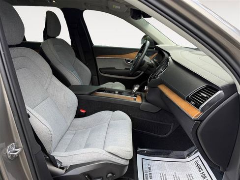 Used 2020 Volvo XC90 T6 Inscription w/ Protection Package Premier image 16