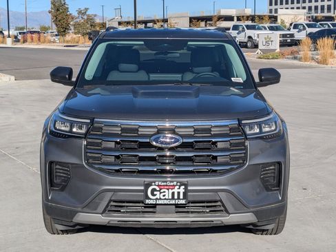 New 2025 Ford Explorer Active image 11