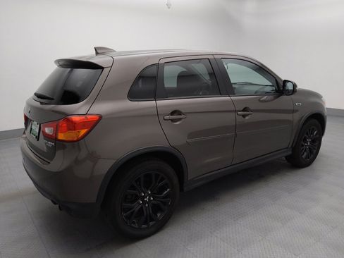Used 2017 Mitsubishi Outlander Sport LE AWD/4WD image 10