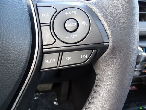 Used 2025 Toyota RAV4 XLE Premium w/ Weather Package AWD/4WD image 18