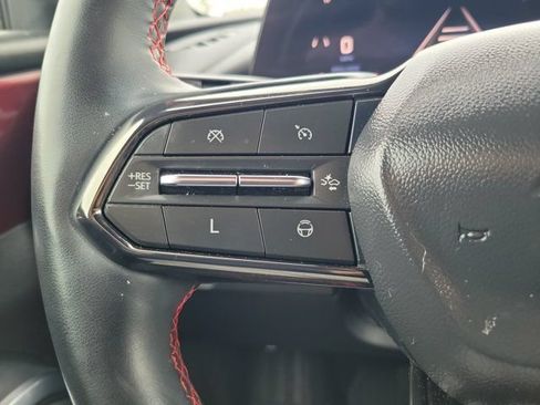 Used 2024 Chevrolet Traverse RS w/ LPO, Floor Liner Package FWD image 26