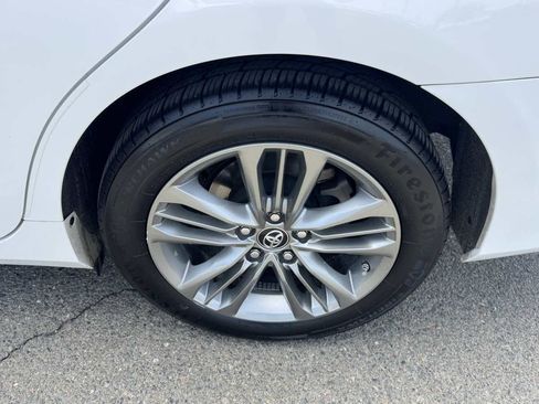 Used 2016 Toyota Camry SE image 33