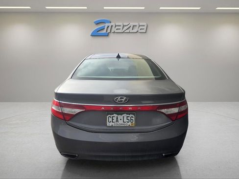 Used 2013 Hyundai Azera w/ Technology Pkg image 4