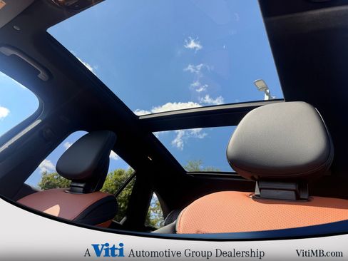 Used 2026 Mercedes-Benz GLC 350e 4MATIC image 14