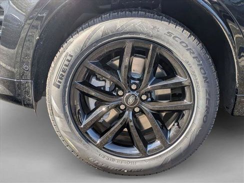 New 2026 Land Rover Discovery Sport Landmark AWD/4WD image 10