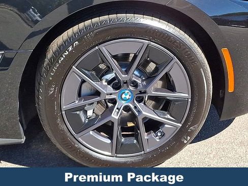 Used 2023 BMW i4 eDrive40 w/ Premium Package image 10
