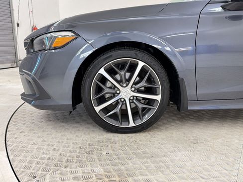 Used 2023 Honda Civic Touring image 12