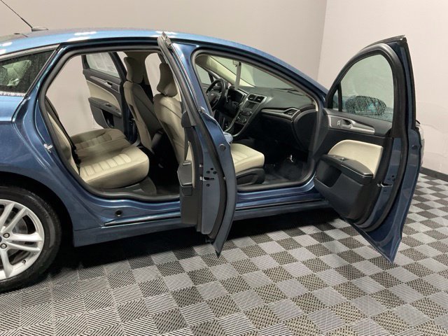 Used 2018 Ford Fusion S FWD image 21