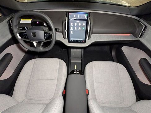 New 2025 Volvo EX30 Ultra w/ Protection Package Premier image 26