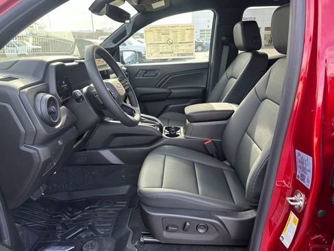 New 2026 Chevrolet Colorado Trail Boss AWD/4WD image 2