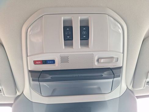 Certified 2025 Subaru Ascent Bronze Edition w/ Popular Package #2 image 28