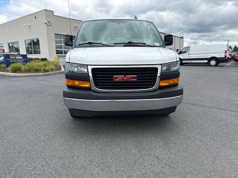 Used 2025 GMC Savana 2500 w/ Driver Convenience Package RWD image 5