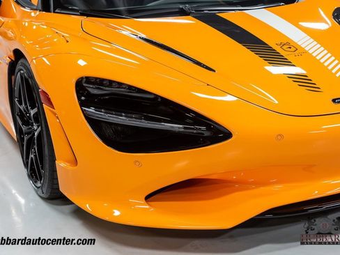 Used 2024 McLaren 750S Spider image 28