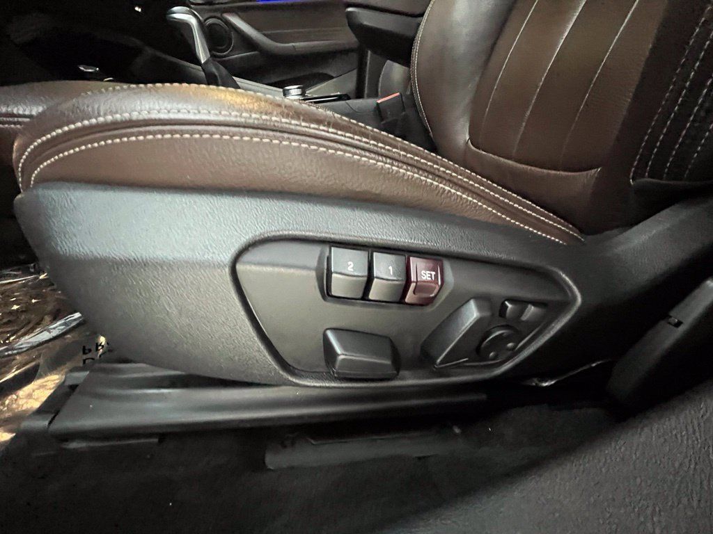Used 2018 BMW X2 xDrive28i w/ M SportX Package AWD/4WD image 48